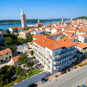 4* Hotel Arbiana Heritage